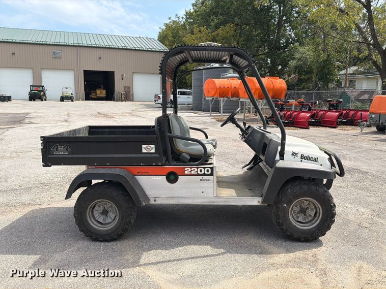image for item DZ4762 2006 Bobcat 2200D utility vehicle