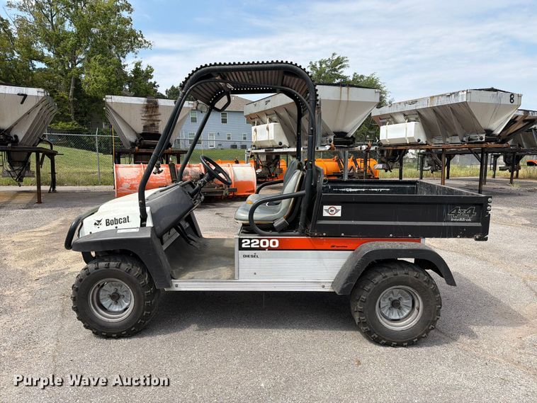 image for item DZ4762 2006 Bobcat 2200D utility vehicle