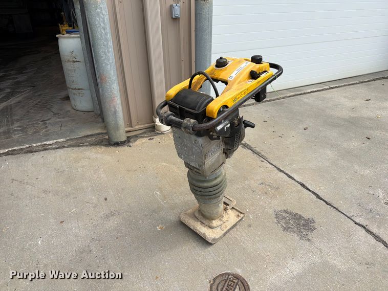 Wacker Neuson BS60-2i plate compactor