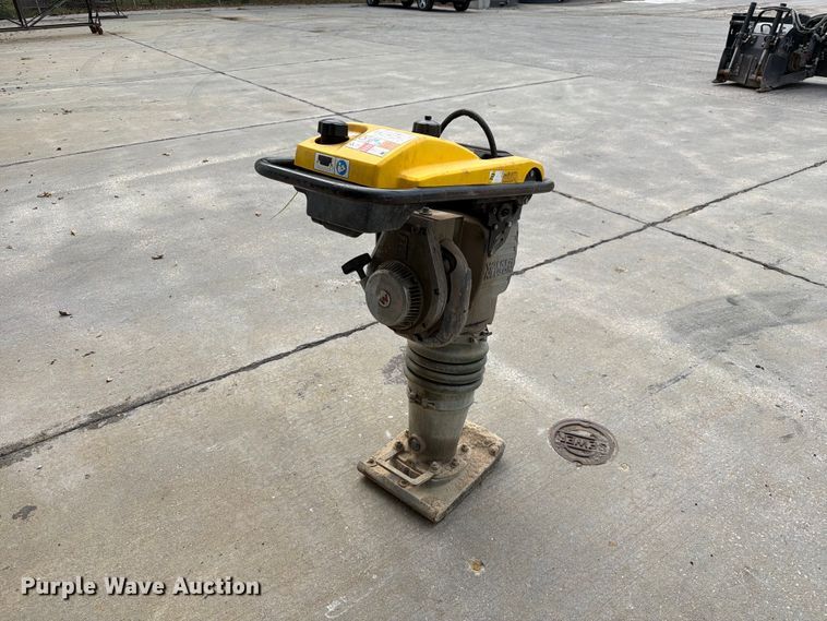 image for item DZ4766 Wacker Neuson BS60-2i plate compactor