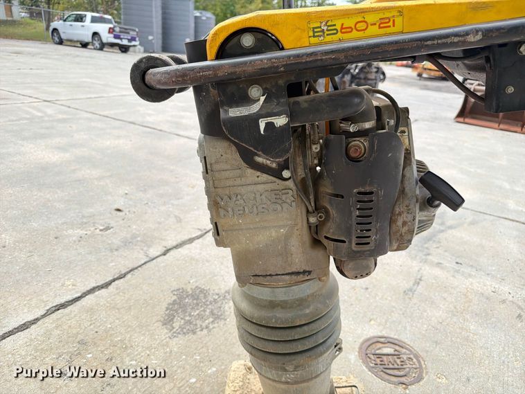 image for item DZ4766 Wacker Neuson BS60-2i plate compactor