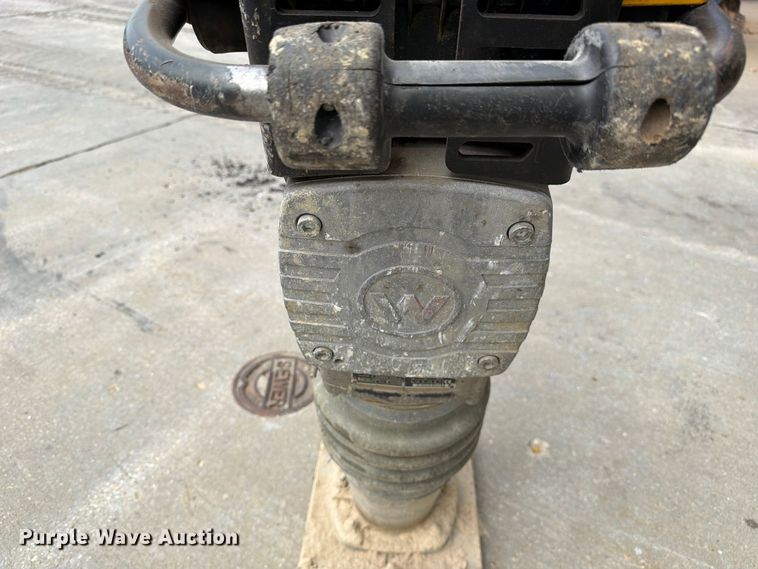 image for item DZ4766 Wacker Neuson BS60-2i plate compactor