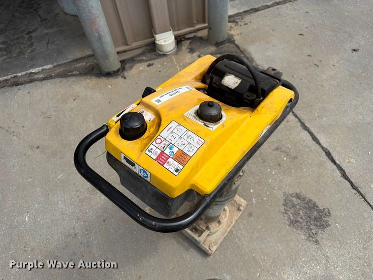 image for item DZ4766 Wacker Neuson BS60-2i plate compactor