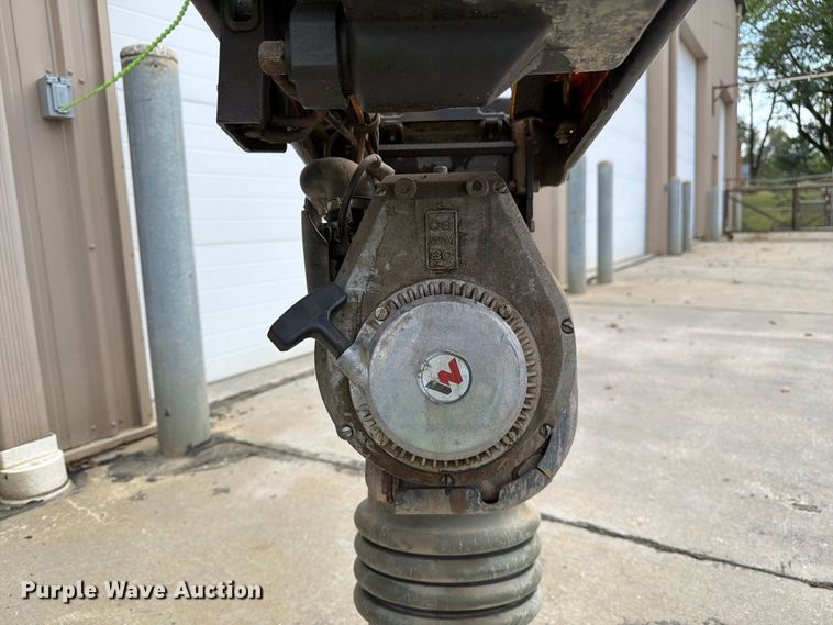 image for item DZ4766 Wacker Neuson BS60-2i plate compactor