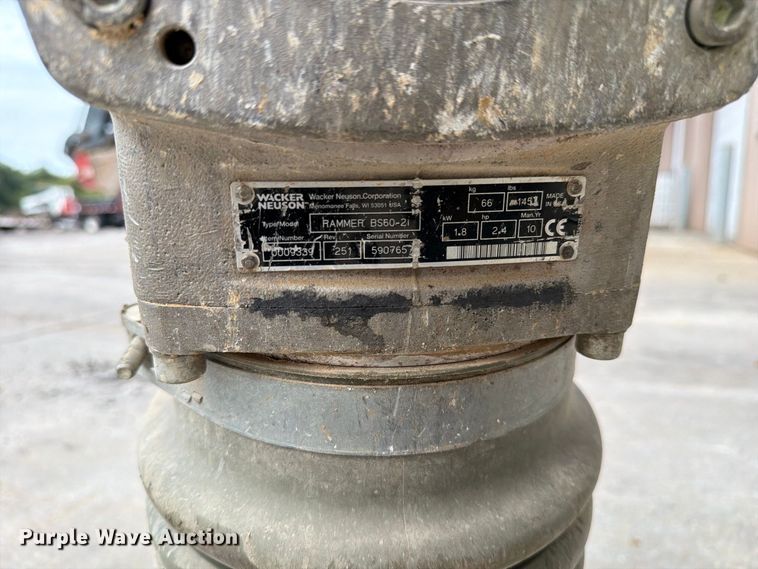 image for item DZ4766 Wacker Neuson BS60-2i plate compactor