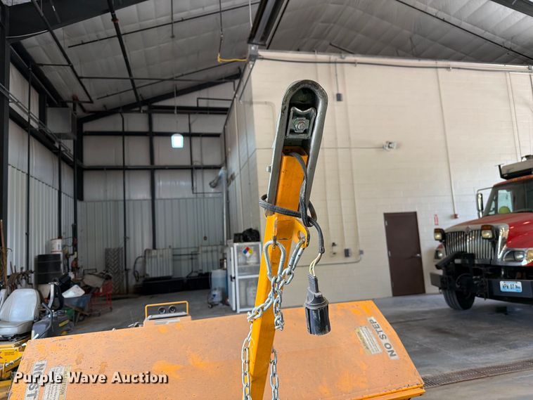 image for item DZ4767 2020 KM International KM 4-40 infrared asphalt heater