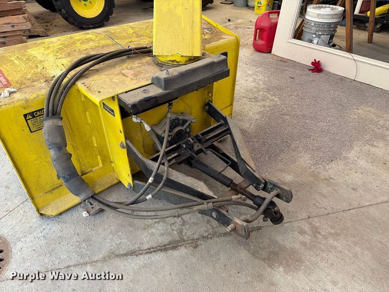 image for item DZ4768 John Deere snow blower