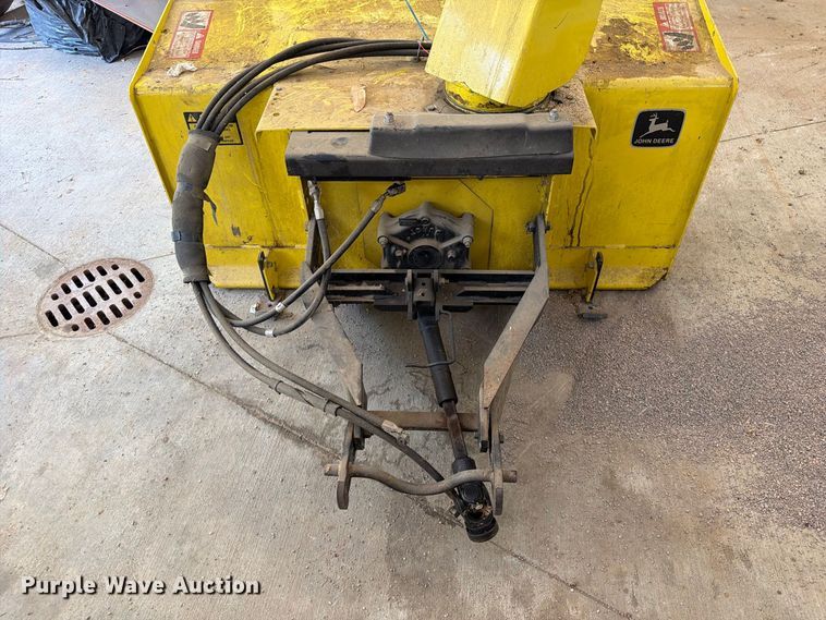 image for item DZ4768 John Deere snow blower