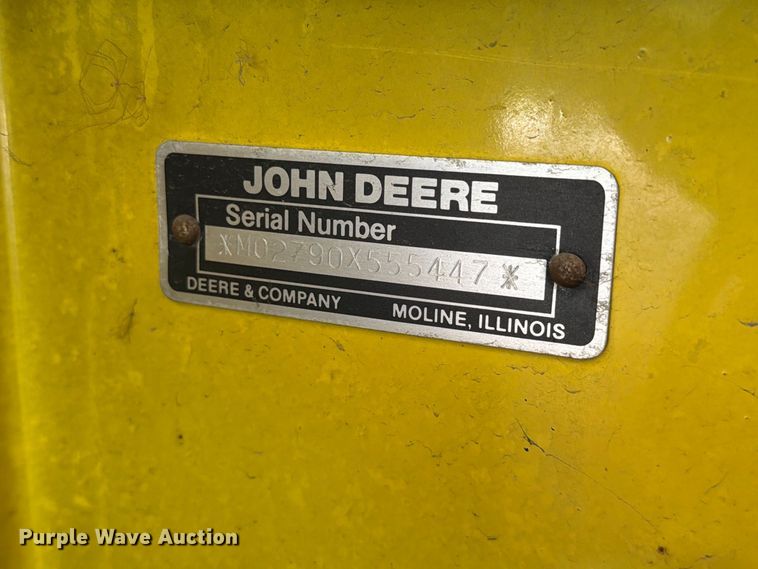 image for item DZ4768 John Deere snow blower