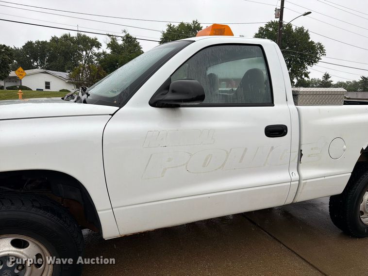 image for item DZ4773 2001 Dodge Dakota pickup truck