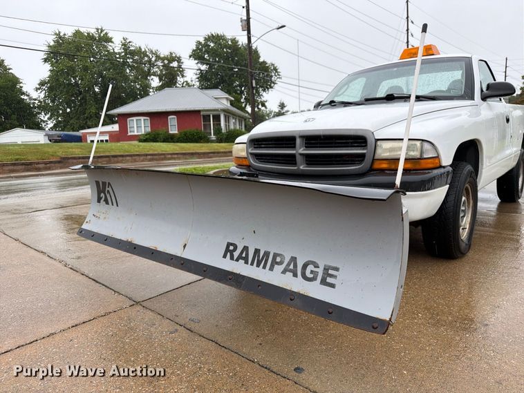 image for item DZ4773 2001 Dodge Dakota pickup truck