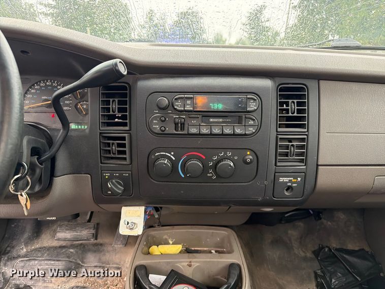 image for item DZ4773 2001 Dodge Dakota pickup truck