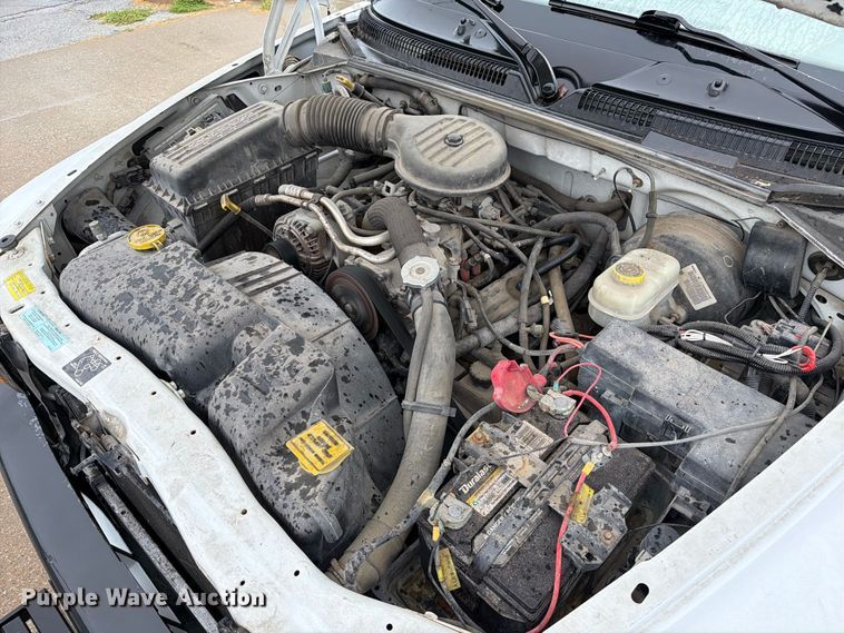 image for item DZ4773 2001 Dodge Dakota pickup truck
