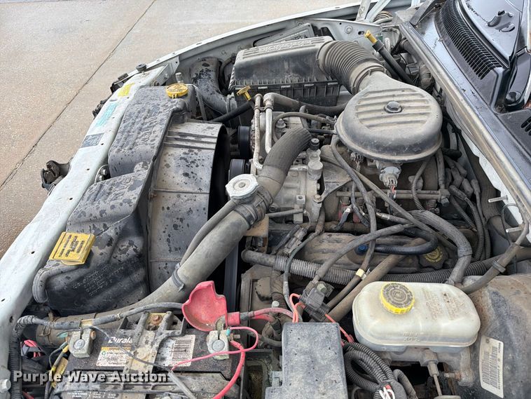 image for item DZ4773 2001 Dodge Dakota pickup truck