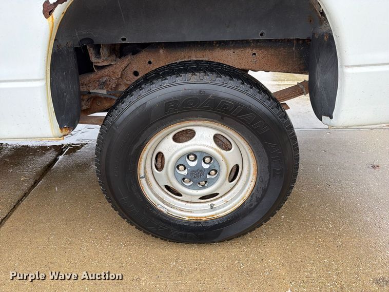 image for item DZ4773 2001 Dodge Dakota pickup truck