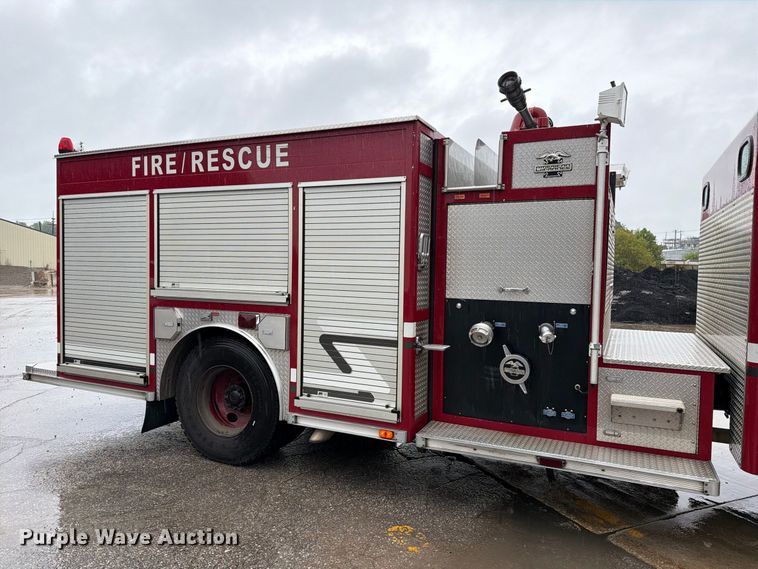 image for item DZ4774 2000 Freightliner American Lafrance pumper fire truck