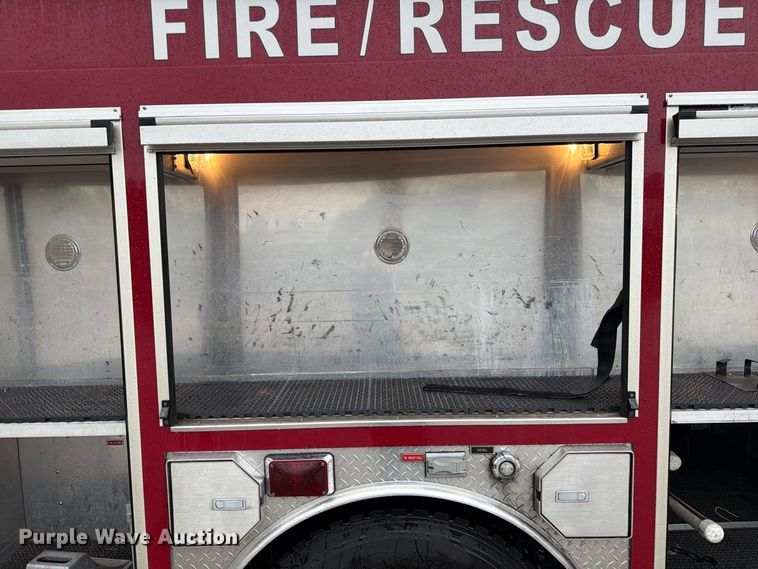 image for item DZ4774 2000 Freightliner American Lafrance pumper fire truck