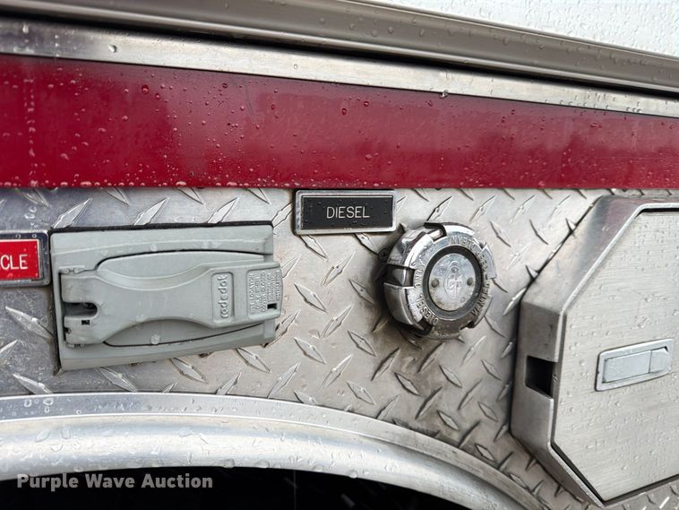 image for item DZ4774 2000 Freightliner American Lafrance pumper fire truck
