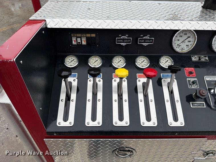 image for item DZ4774 2000 Freightliner American Lafrance pumper fire truck