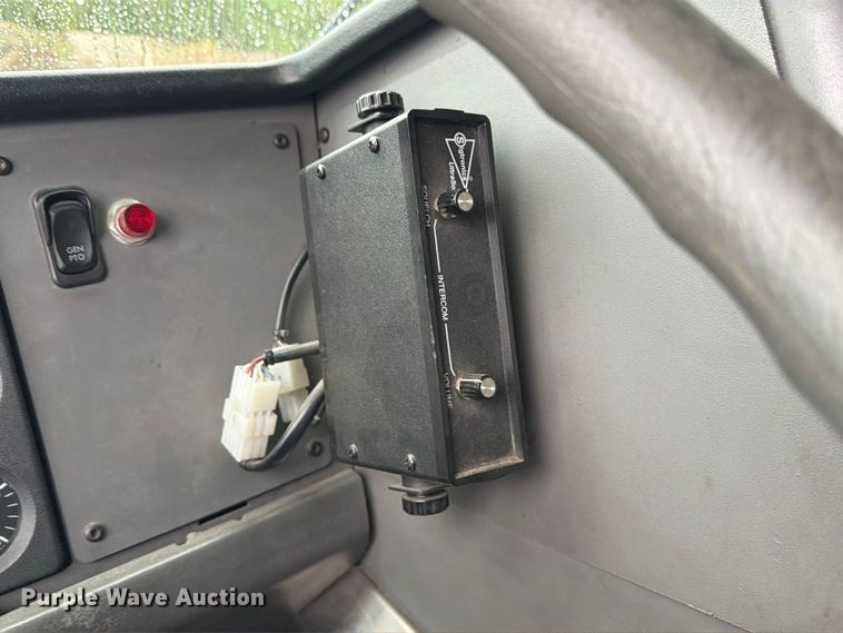 image for item DZ4774 2000 Freightliner American Lafrance pumper fire truck