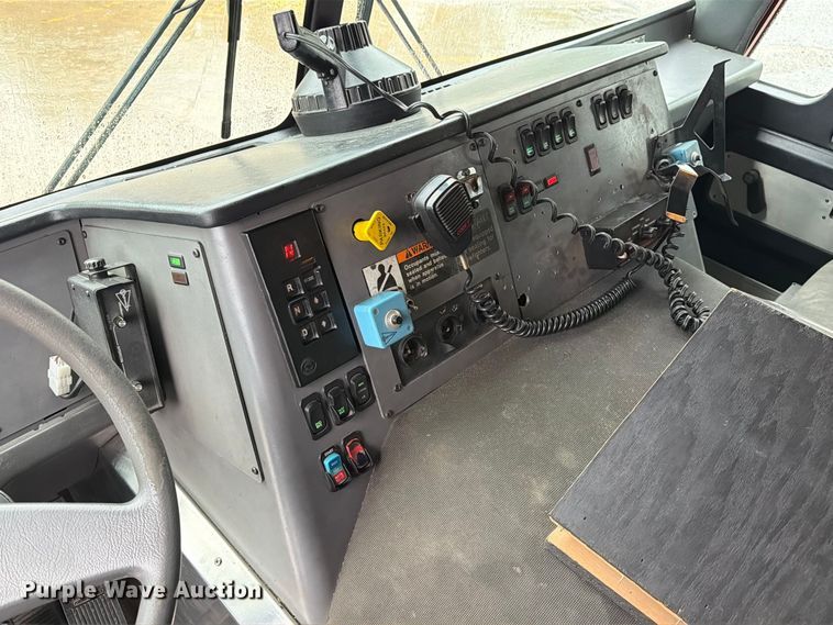 image for item DZ4774 2000 Freightliner American Lafrance pumper fire truck