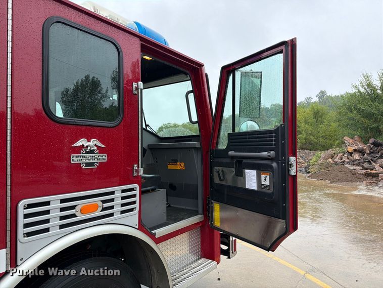 image for item DZ4774 2000 Freightliner American Lafrance pumper fire truck