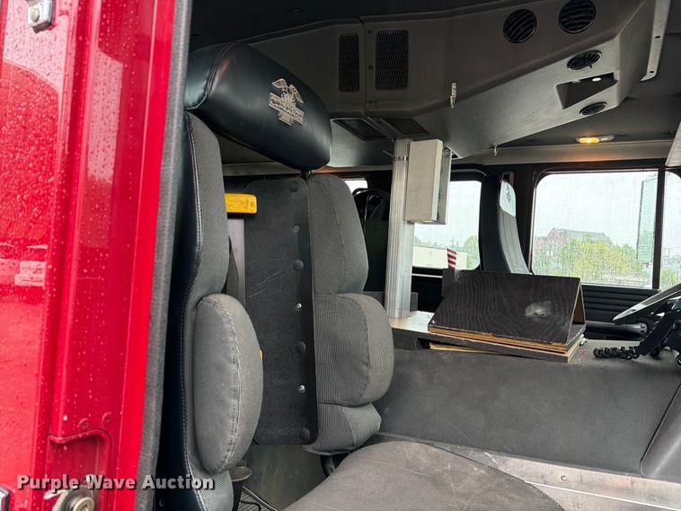 image for item DZ4774 2000 Freightliner American Lafrance pumper fire truck