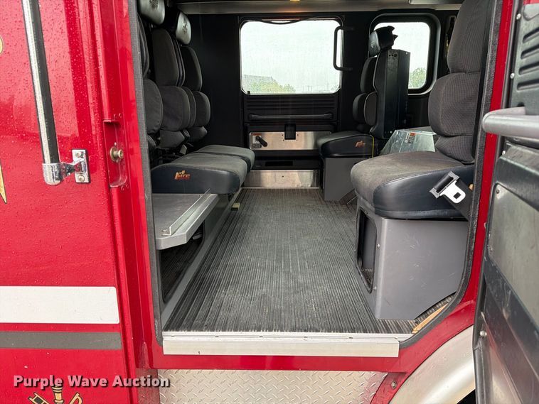 image for item DZ4774 2000 Freightliner American Lafrance pumper fire truck
