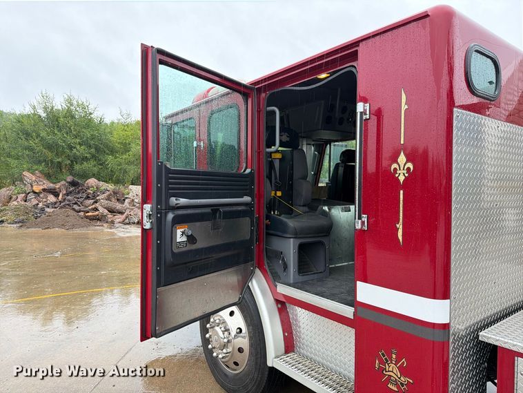 image for item DZ4774 2000 Freightliner American Lafrance pumper fire truck