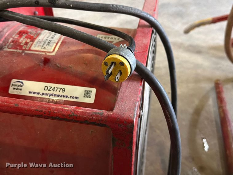 image for item DZ4779 Fire fighting equipment