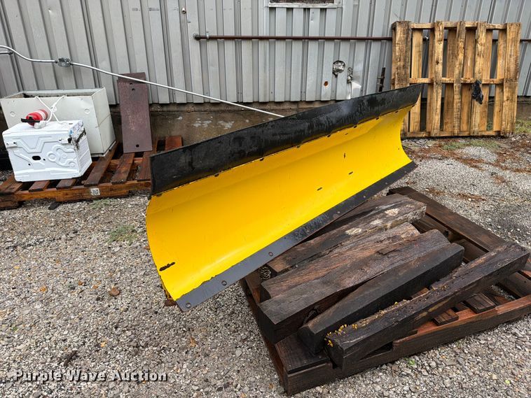 image for item DZ4781 Moose Plow 72