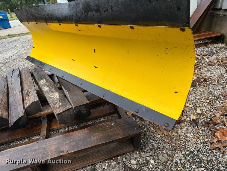 image for item DZ4781 Moose Plow 72