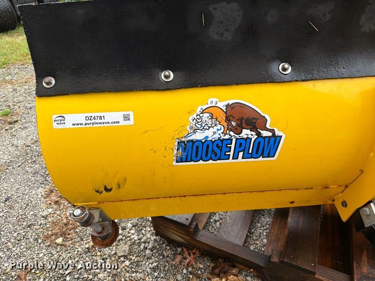 image for item DZ4781 Moose Plow 72