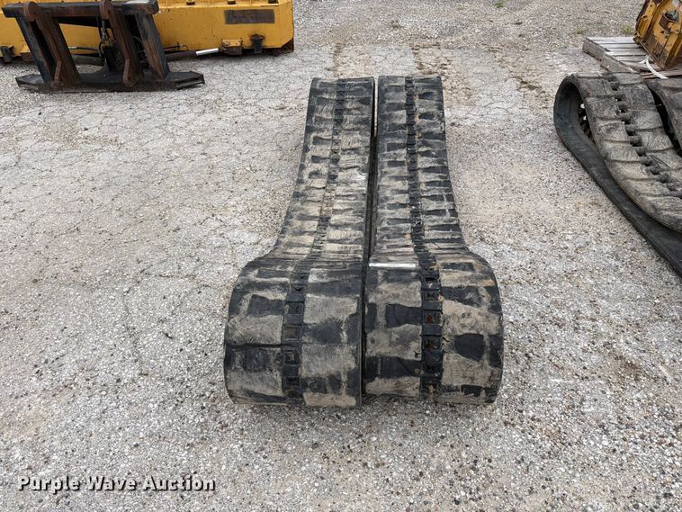 image for item DZ4876 Mini excavator tracks