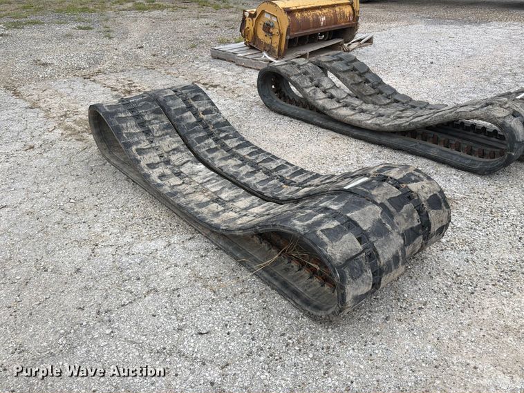 image for item DZ4876 Mini excavator tracks
