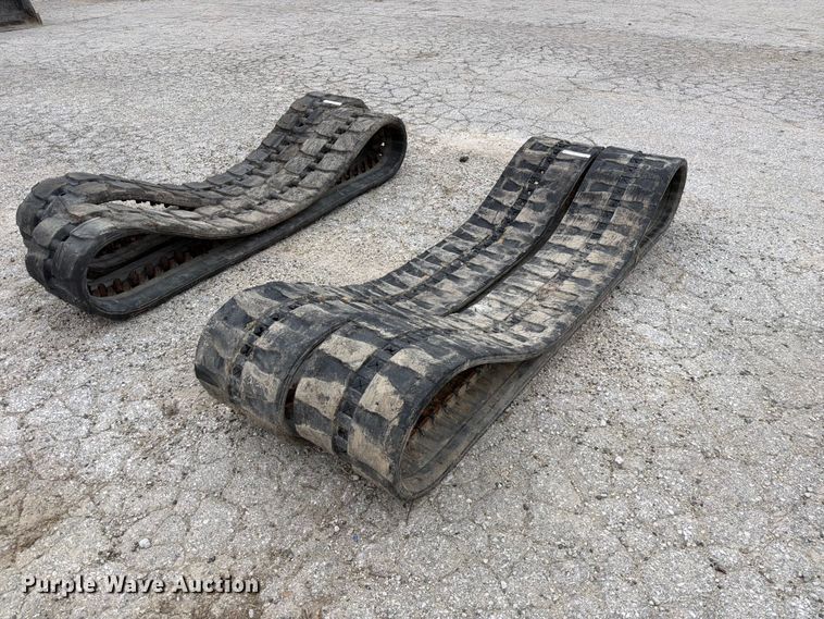image for item DZ4876 Mini excavator tracks