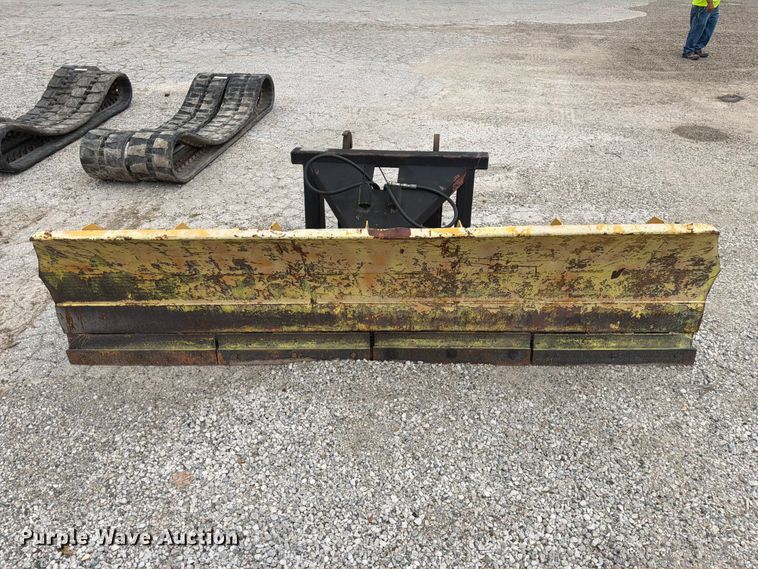 image for item DZ4878 Holms KH-320 wheel loader snow plow blade