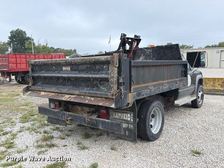 image for item DZ4879 1999 Chevrolet C3500 HD dump bed pickup truck