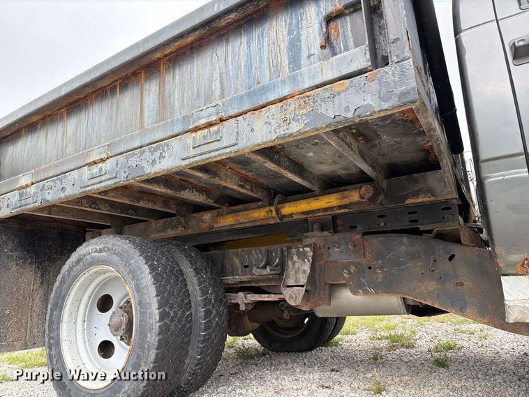 image for item DZ4879 1999 Chevrolet C3500 HD dump bed pickup truck