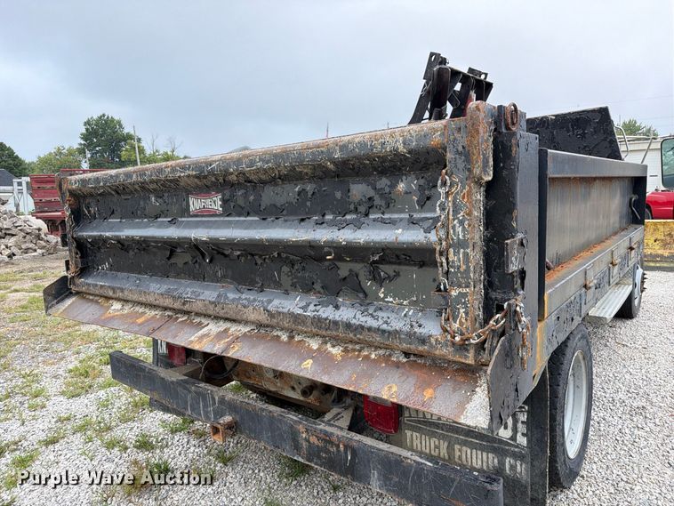 image for item DZ4879 1999 Chevrolet C3500 HD dump bed pickup truck