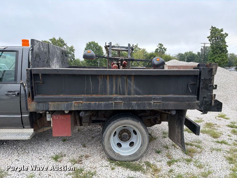 image for item DZ4879 1999 Chevrolet C3500 HD dump bed pickup truck