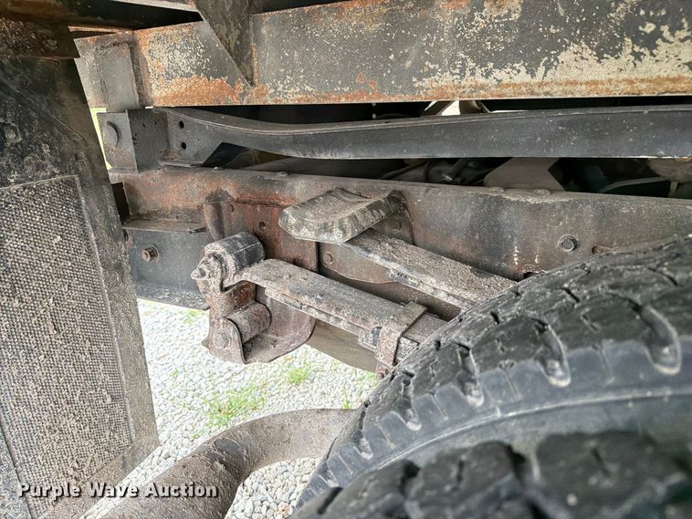 image for item DZ4879 1999 Chevrolet C3500 HD dump bed pickup truck