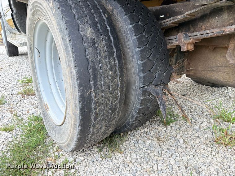 image for item DZ4879 1999 Chevrolet C3500 HD dump bed pickup truck