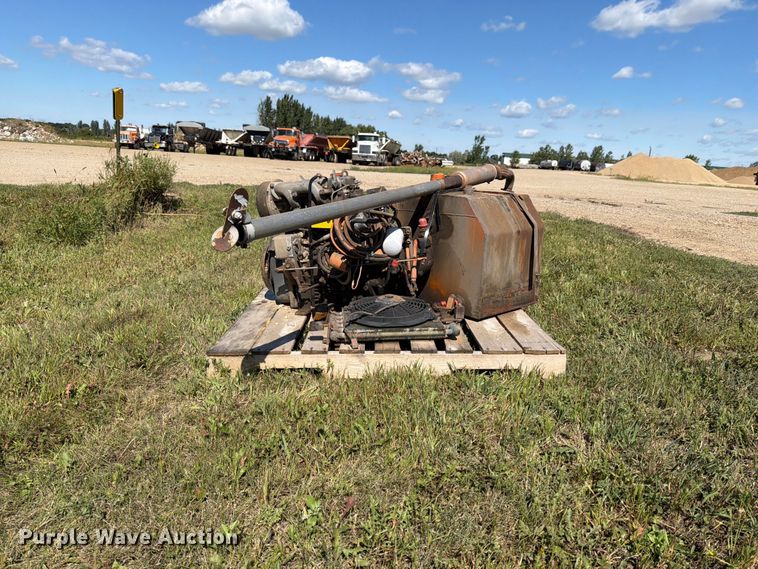 image for item EA0508 Lombardini 9 LD 561-2 engine