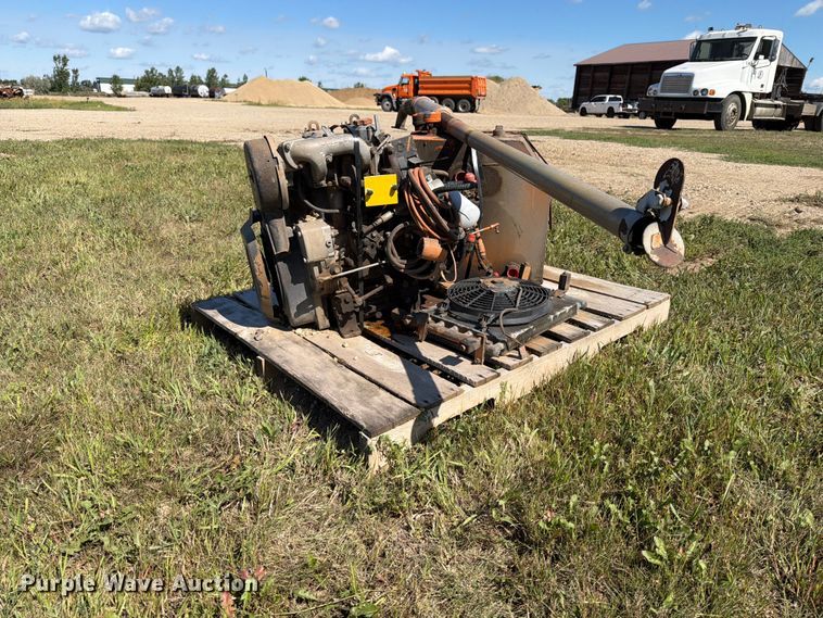 image for item EA0508 Lombardini 9 LD 561-2 engine