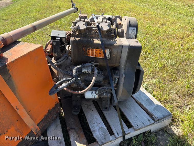 image for item EA0508 Lombardini 9 LD 561-2 engine