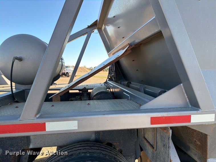image for item EA0512 2014 Precisons bottom dump pup trailer  