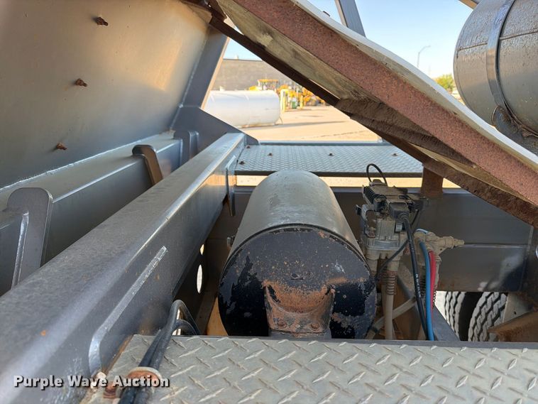 image for item EA0512 2014 Precisons bottom dump pup trailer  