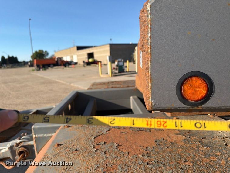 image for item EA0512 2014 Precisons bottom dump pup trailer  
