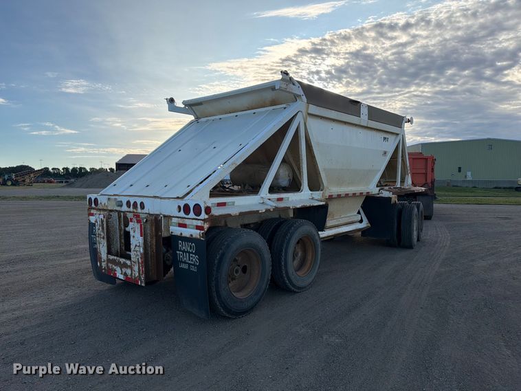 image for item EA0513 2009 Dragon Ranco bottom dump pup trailer  